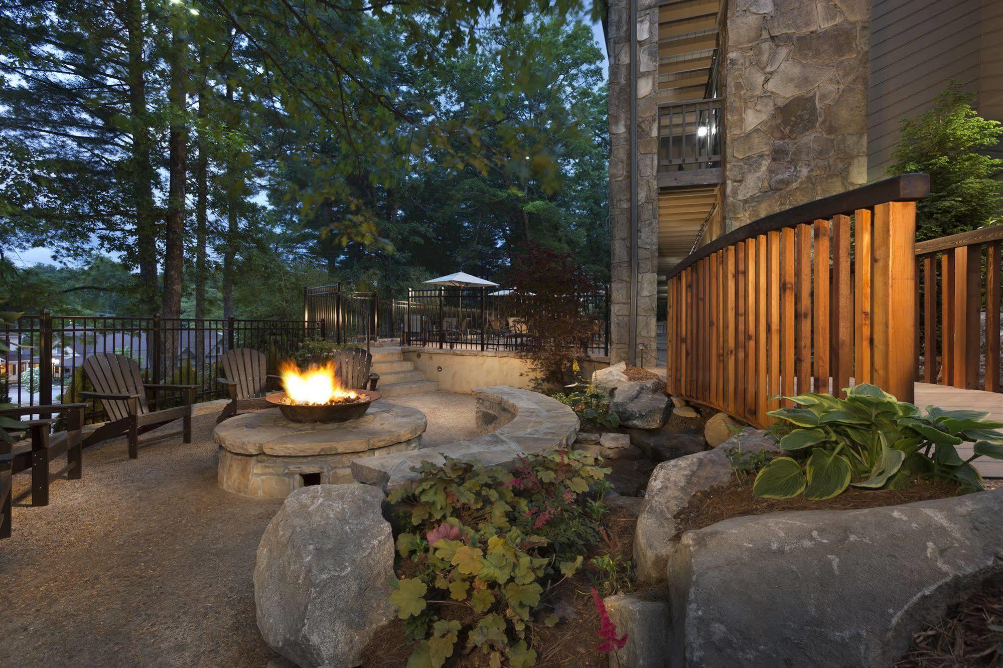 200 Main By Old Edwards Hospitality Μοτέλ Highlands Εξωτερικό φωτογραφία